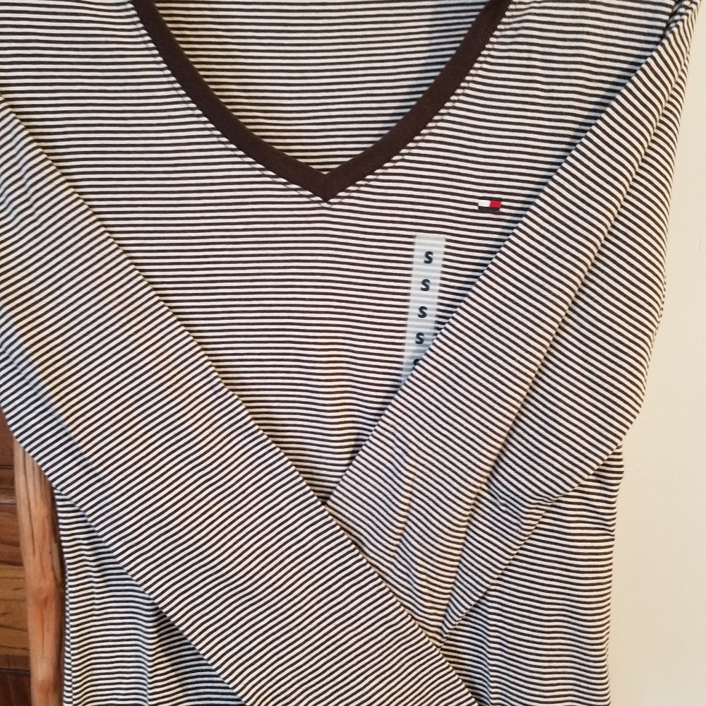 Tommy Hilfiger Tee 100% Cotton Long Sleeve